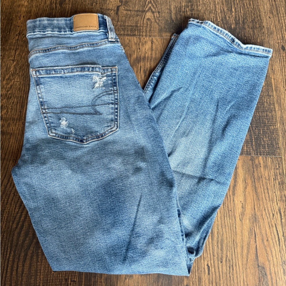 American Eagle Curvy Straight Distressed Jeans
